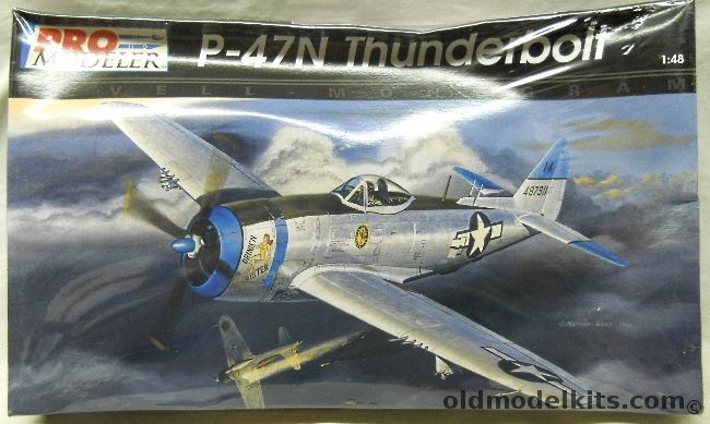 Monogram 1/48 P-47N Thunderbolt Pro Modeler - USAAF 19FS 318FG Capt. John Vogt 'Drink'n Sister' le Shima 1945 / 73FS 318FG Lt. Robert Redfield 'Sack Happy' le Shima 1945, 85-5929 plastic model kit